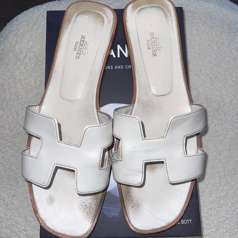 Hèrmes Oran Sandals